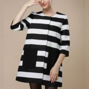 BLACK & WHITE PARISIAN STRIPED JACKET/MINI DRESS SNAP FRONT PATCH POCKETS